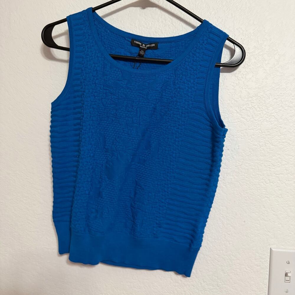 NWT Cable & Gauge blue top tank sz Petite small workwear pretty soft